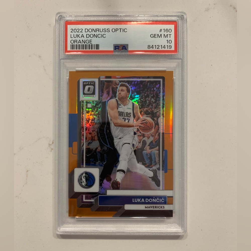2022-23 Panini Donruss Optic Orange Prizm /199 Luka Doncic #160 PSA 10 POP 7